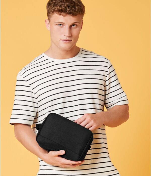 Recycled Essentials Wash Bag Thumbnail
