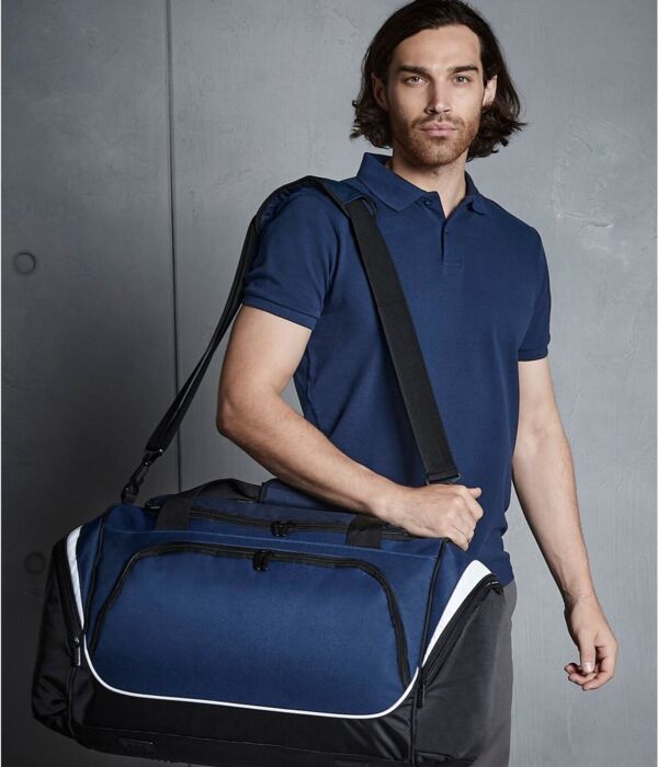 Pro Team Holdall Thumbnail