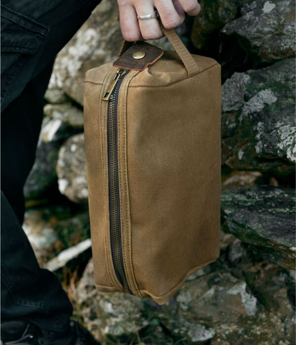Heritage Waxed Canvas Wash Bag Thumbnail