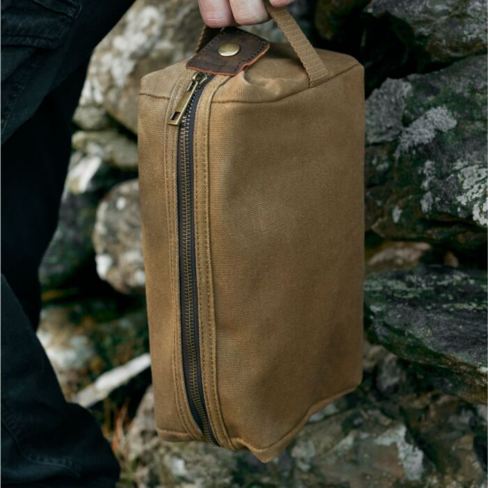 Heritage Waxed Canvas Wash Bag Thumbnail