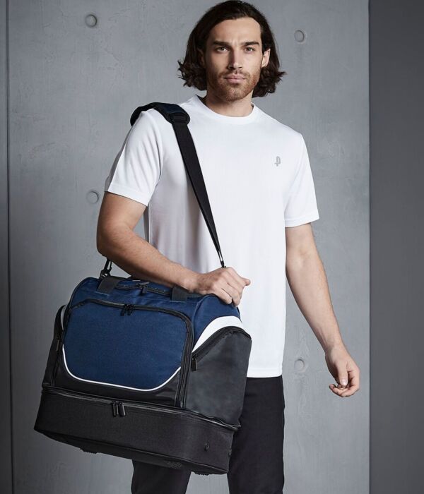 Pro Team Hardbase Holdall Thumbnail