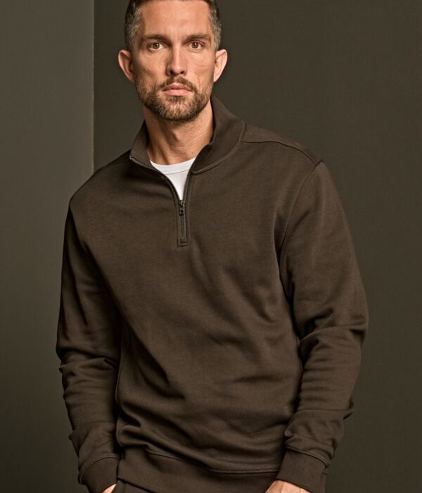 Ribbed Interlock Half Zip Thumbnail