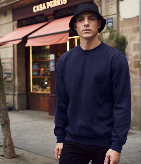 Basic Roundneck Sweatshirt Thumbnail